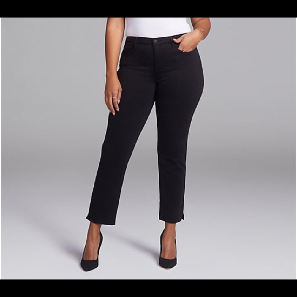 NYDJ black jeans size 8 CURVES 360